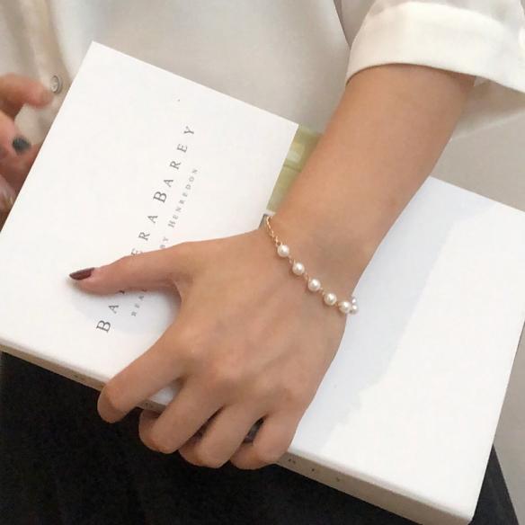 ONE PIECE OF ELEGANT PEARL BRACELET A070