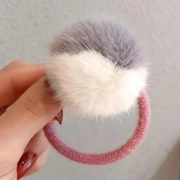 ONE PIECE OF FLUFFY BALL HAIR BAND HB255