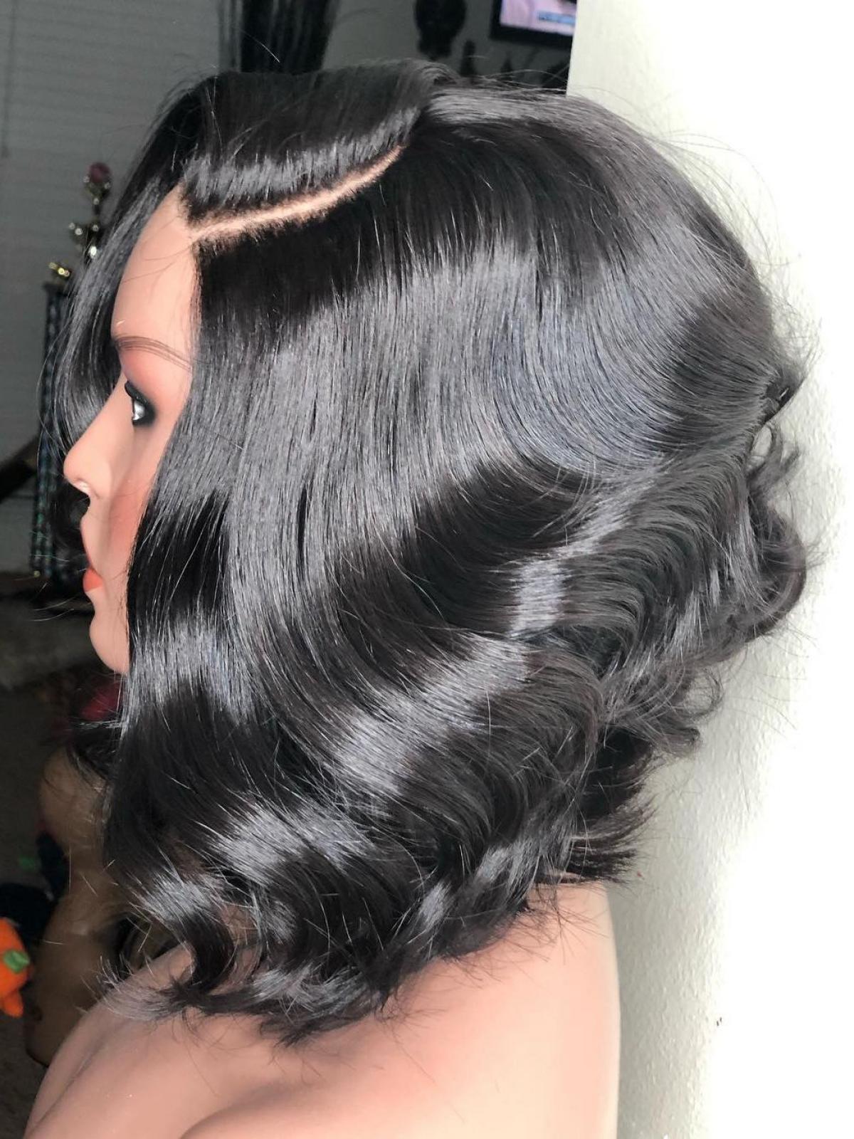 Natural Black Wavy Short Full Lace Human Hair Wig Af003 African