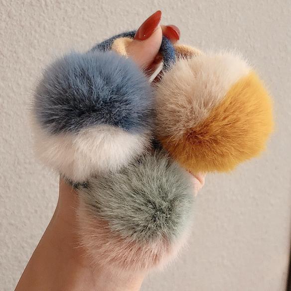 ONE PIECE OF FLUFFY BALL HAIR BAND HB255