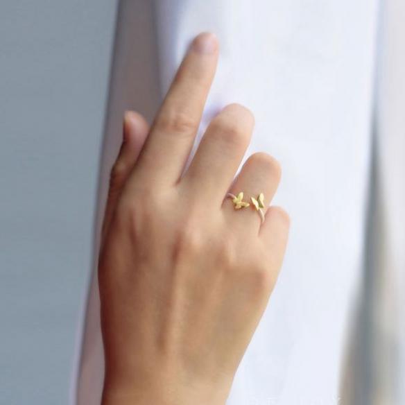 BUTTERFLY RING A022