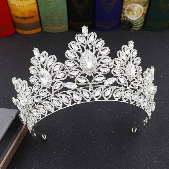 EXQUISITE BRIDAL CROWN AC065