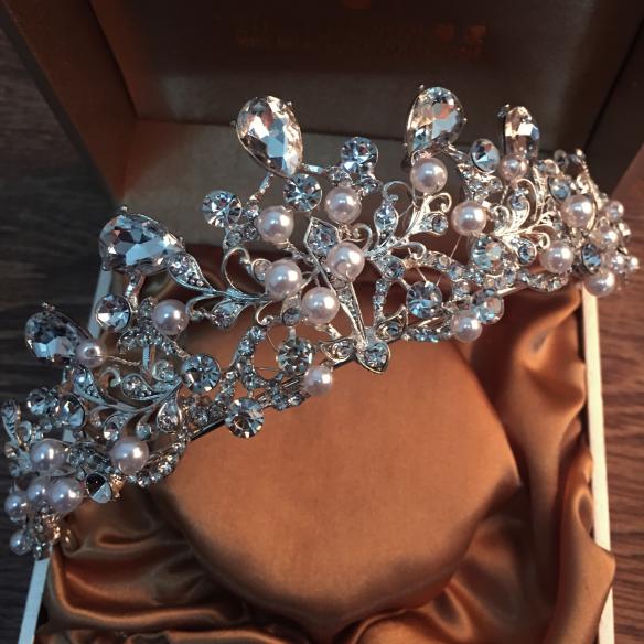 Silver Bridal Crown AC162