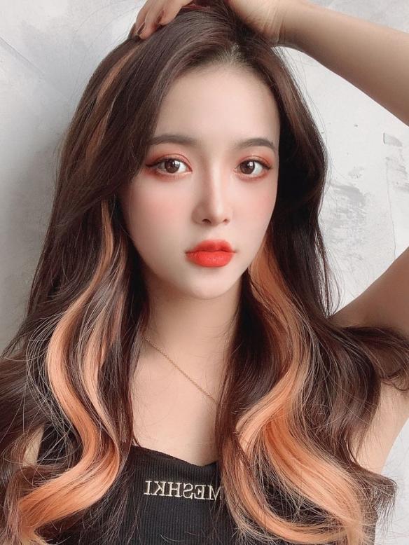 10 pcs Multi-Colors Party Highlights Clip in Synthetic Hair Extensions SCH356