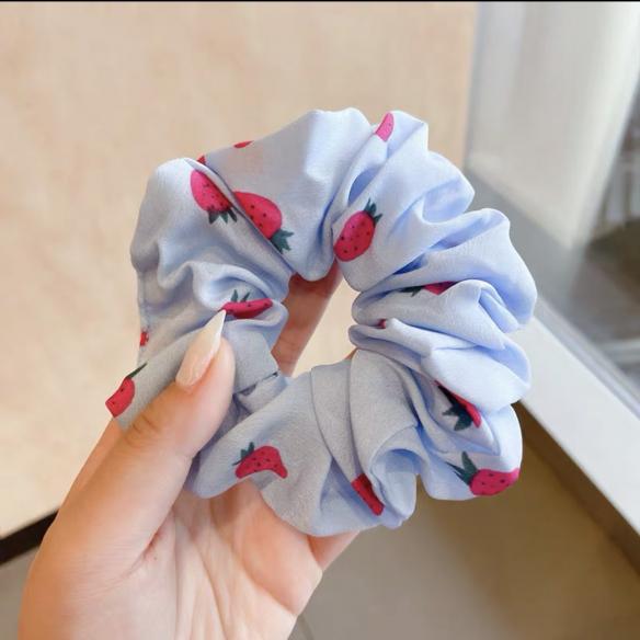 4 PCS STRAWBERRIES HAIR BAND HB005