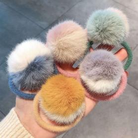 ONE PIECE OF FLUFFY BALL HAIR BAND HB255