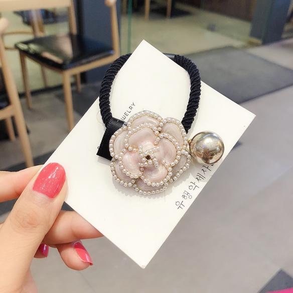 ONE PIECE CAMELLIA HAIR BAND HB210