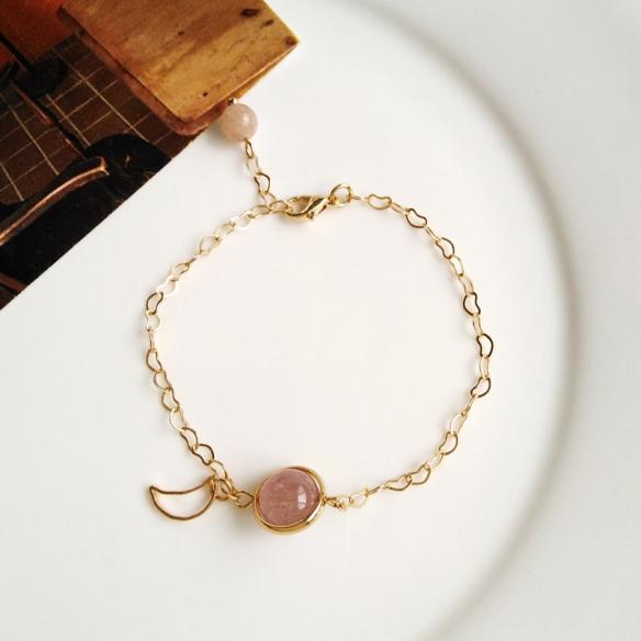 One Piece of Strawberry Quartz Moon Bracelet A076