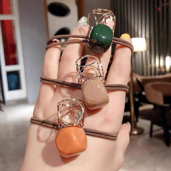 5 PCS CUBE HAIR BAND HB010