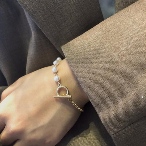 ONE PIECE OF ELEGANT PEARL BRACELET A070