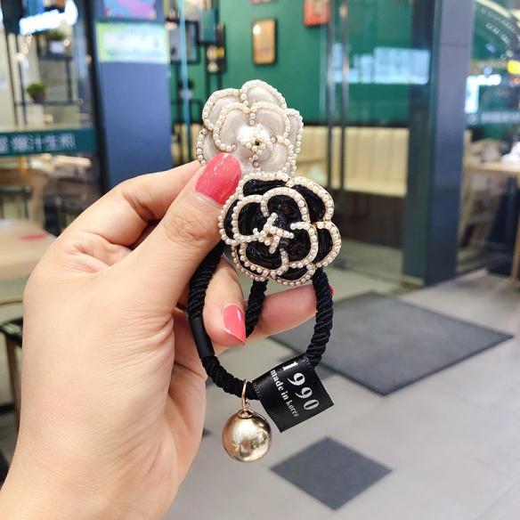 ONE PIECE CAMELLIA HAIR BAND HB210