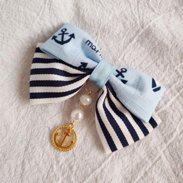 ONE PAIR OF NAVY STYLE STRIPE LACE LOLITA HAIR CLIPS LH109